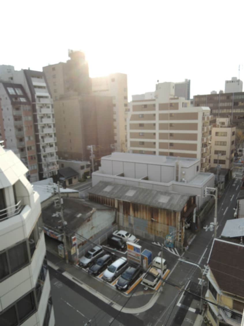  大阪メトロ御堂筋線/本町駅 徒歩7分 8階 築12年