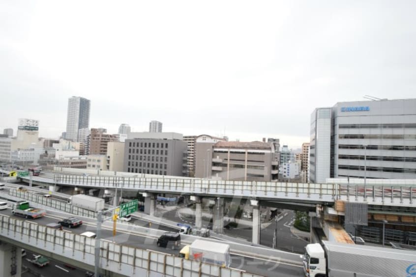  SERENiTE本町reflet