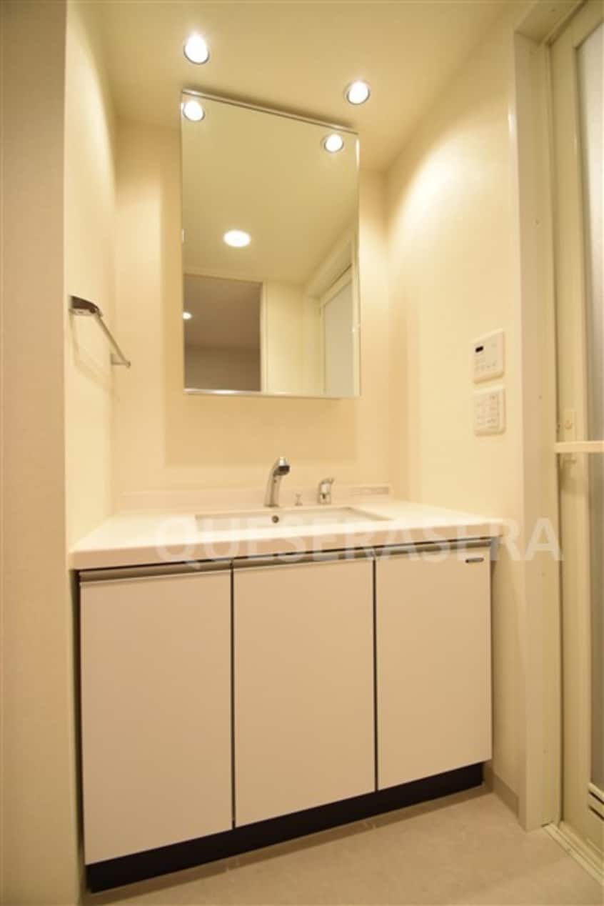  レジディア心斎橋ウエスト