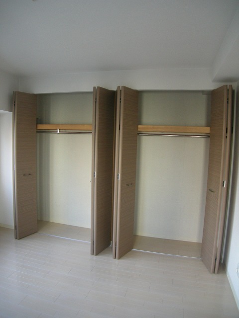  レジディア心斎橋ウエスト