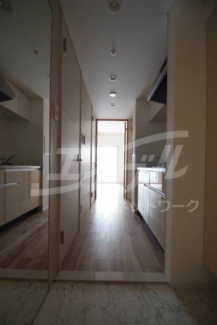  大阪メトロ四つ橋線/肥後橋駅 徒歩5分 9階 築7年