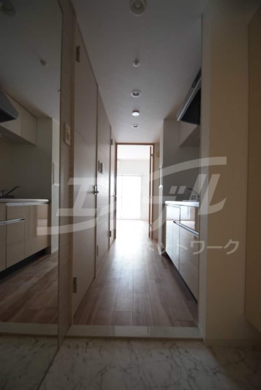  大阪メトロ四つ橋線/肥後橋駅 徒歩5分 9階 築7年