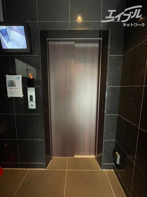 エレベーター完備しております Da Vinchi