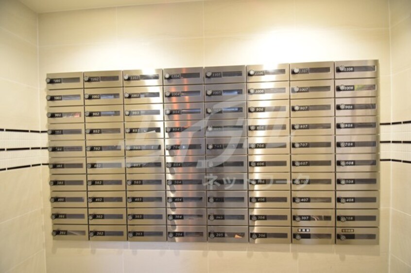  アドバンス西梅田グルーブ