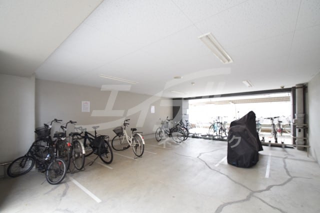  アドバンス西梅田グルーブ