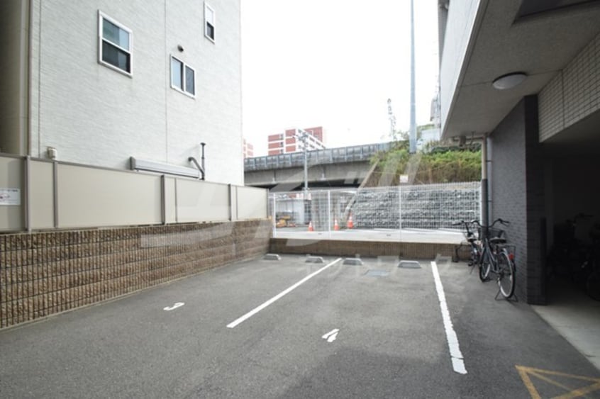  アドバンス西梅田グルーブ