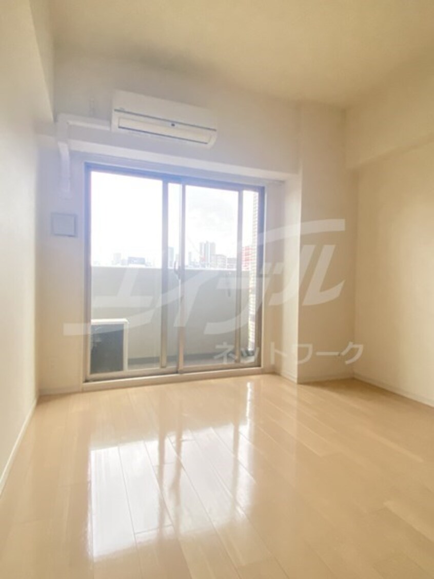  アドバンス西梅田グルーブ