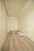  プレサンス心斎橋ニスト