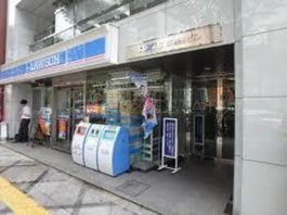 ローソン西天満三丁目店