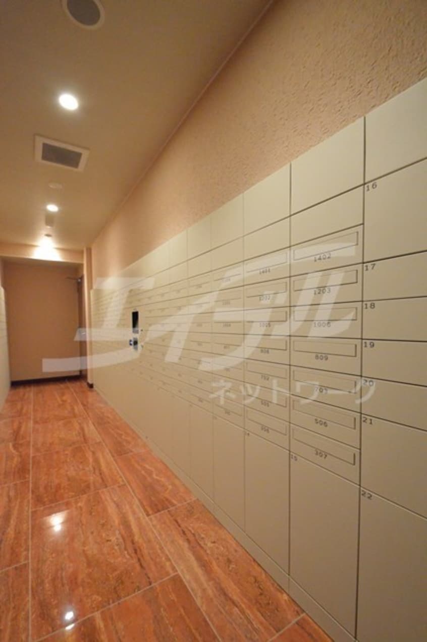  大阪メトロ堺筋線/堺筋本町駅 徒歩7分 11階 築6年