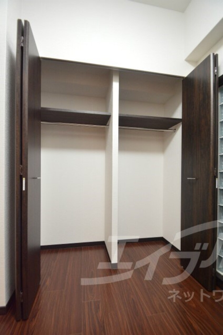  大阪メトロ堺筋線/堺筋本町駅 徒歩7分 11階 築6年