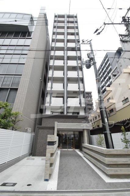  ファーストフィオーレ本町イースト