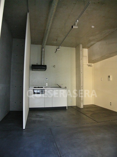  ロイヤルメゾン MINAMI SENBA