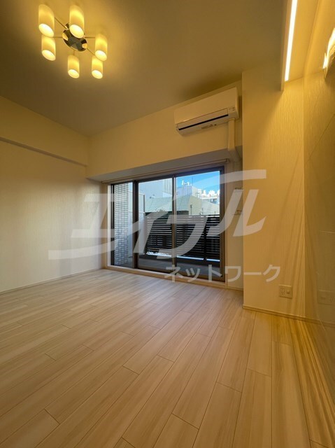  大阪メトロ谷町線/谷町四丁目駅 徒歩2分 13階 築2年