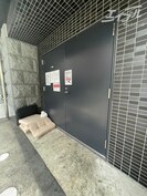 プレサンス堺筋本町センティスの外観