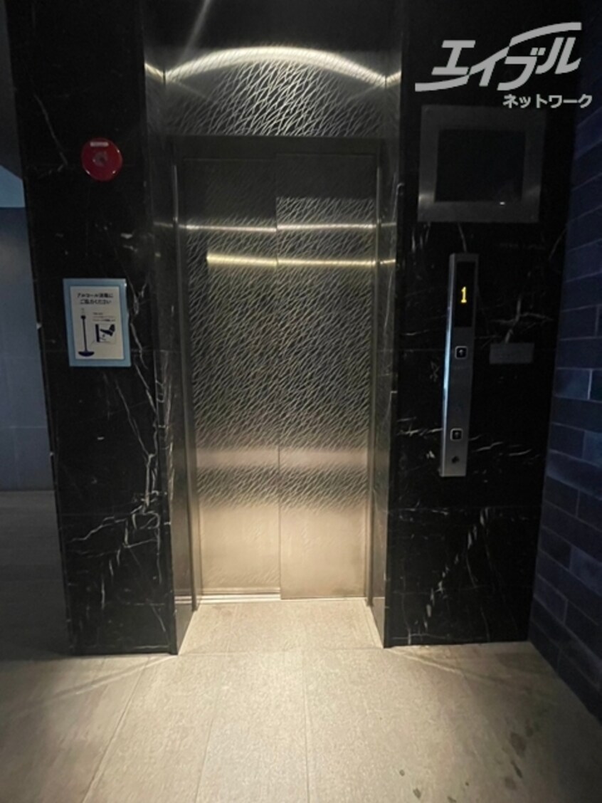 エレベーターございます プレサンス堺筋本町センティス
