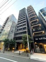 プレサンス堺筋本町駅前