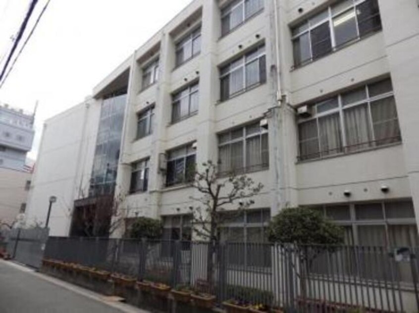 大阪市立下福島中学校(中学校/中等教育学校)まで738m※大阪市立下福島中学校 プレサンス京町堀ノース