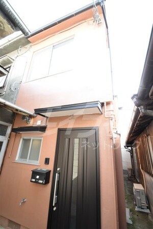 大東町3丁目　貸家