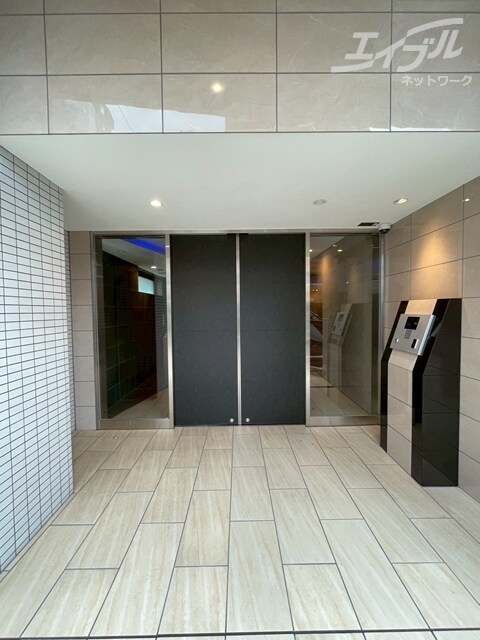 エントランス入口になります セレニテ中崎町リアン
