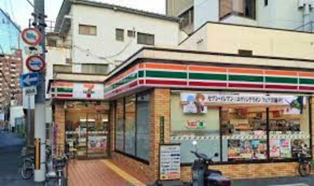 セブンイレブン大阪中崎1丁目店(コンビニ)まで73m※セブンイレブン大阪中崎1丁目店 セレニテ中崎町リアン