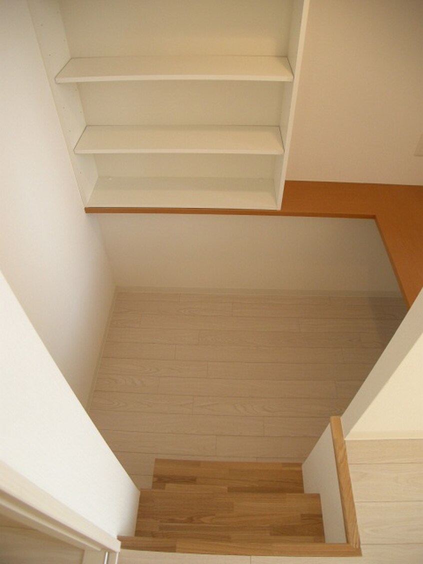  ARROW FIELDS貮番館