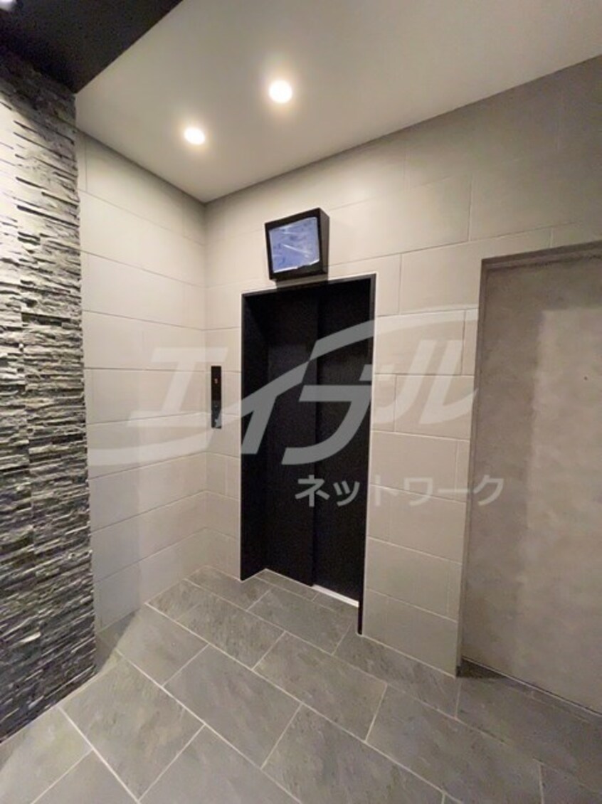  J-BRIGHT UMEDA KITA