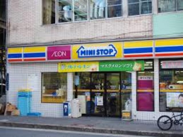 ミニストップ南船場店(コンビニ)まで224m※ミニストップ南船場店 IBC Residence West