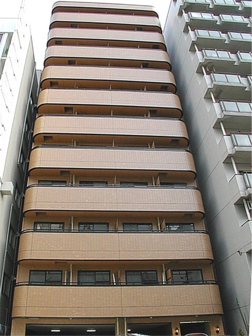  ドミール江戸堀