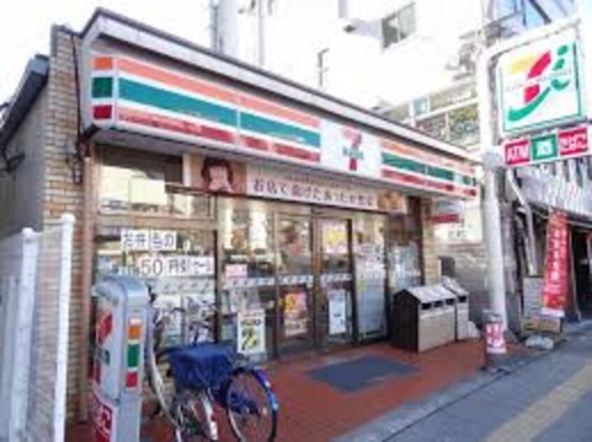 セブンイレブン大阪関目5丁目店(コンビニ)まで352m※セブンイレブン大阪関目5丁目店 estageo関目高殿