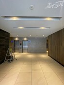 大型レジデンスのようなエントランス★ エスリードレジデンス梅田グランゲート