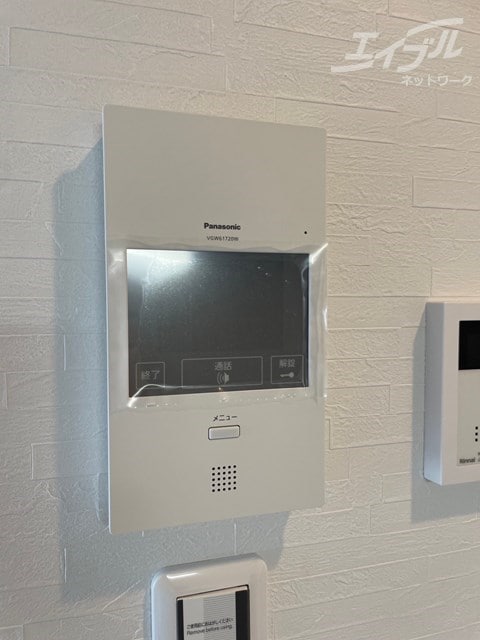 女性でも安心デキュリティー Alivis北梅田