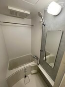 浴室の配色もオシャレ！ エスリードレジデンス梅田デュオ