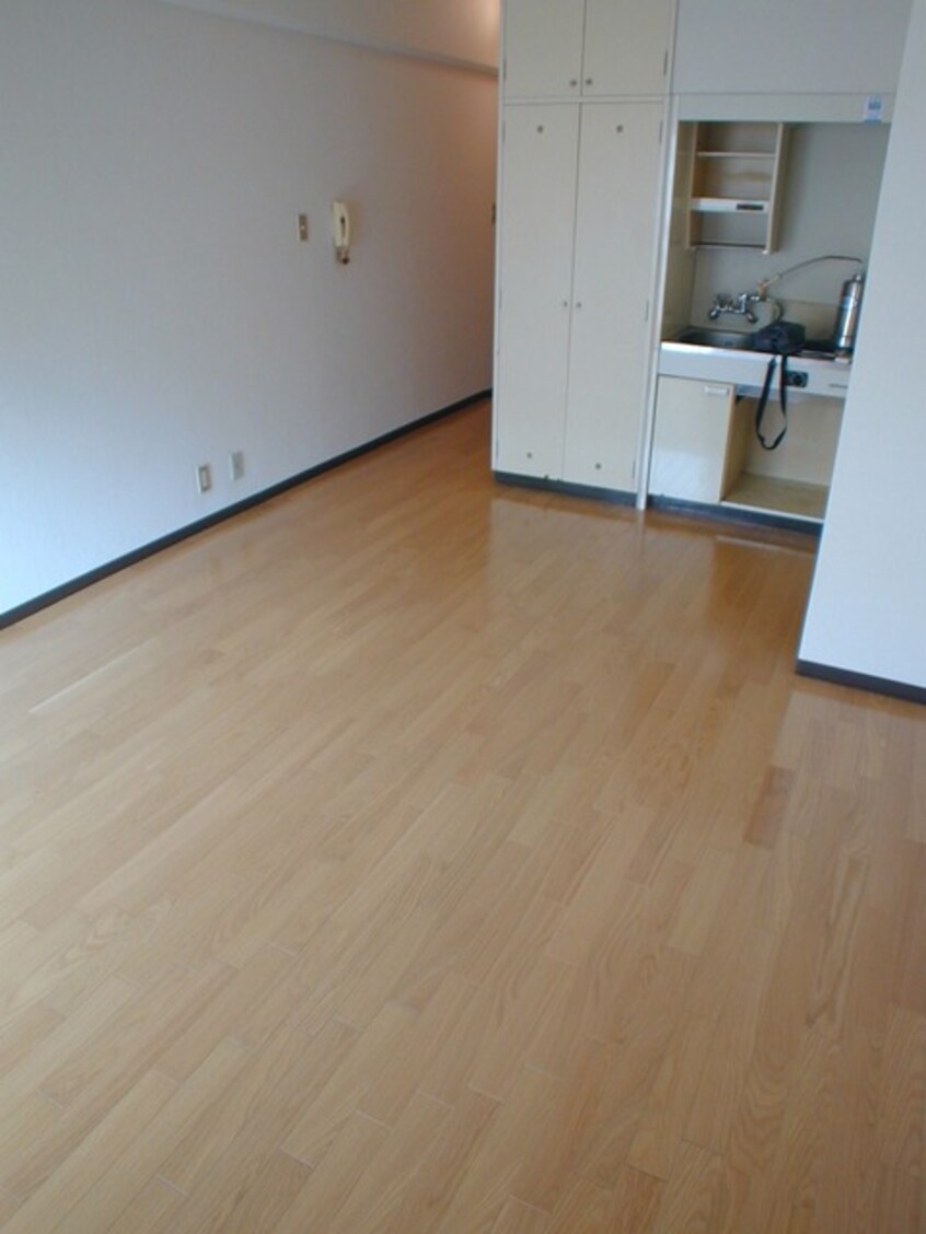  ローラン南森町