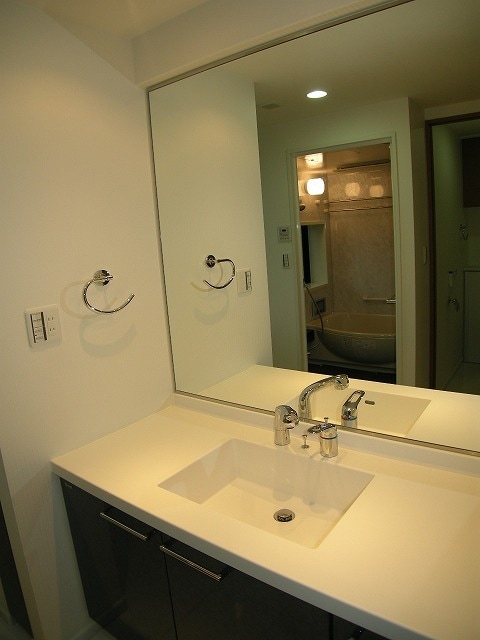  リーガルタワー大阪