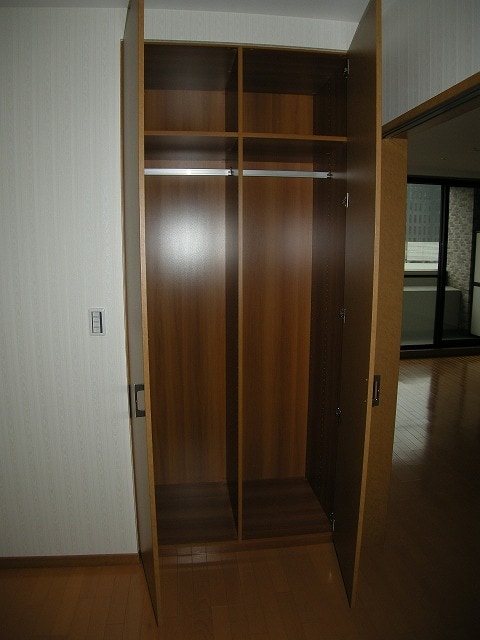  リーガルタワー大阪