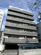 ロイヤル山崎の外観