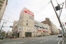 ジョーシン蒲生店(電気量販店/ホームセンター)まで374m※ジョーシン蒲生店 ＹＫマンション