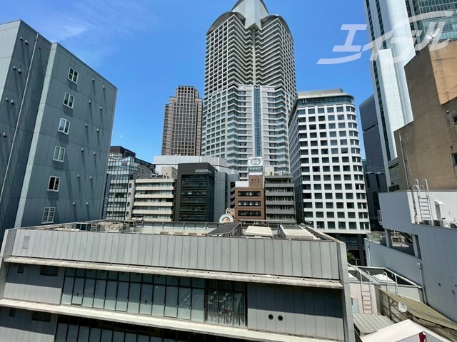 バルコニーからの景色です クレストコート堂島