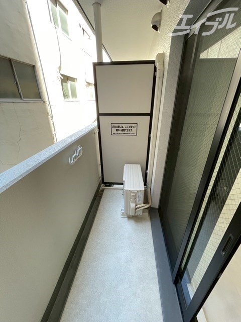 バルコニー広めです エスグランデ中崎町