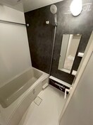 開放感のあるお風呂です カーサレグラス森之宮