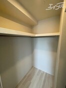 大きいウォークインクローゼット付きです！！ カーサレグラス森之宮