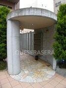 Ｑｕｅｅｎ‘ｓ　Ｃｏｕｒｔの外観
