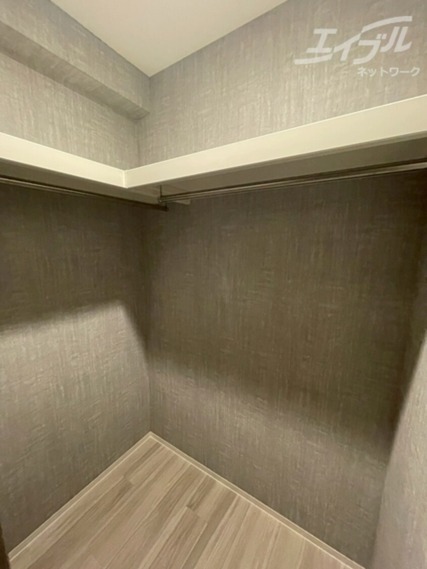 ウォークインクローゼットございます エスリードレジデンス大阪福島シティスクエア