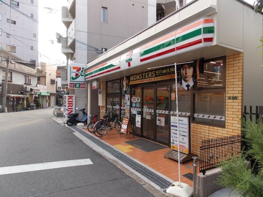 セブンイレブン大阪天神橋5丁目店(コンビニ)まで486m※セブンイレブン大阪天神橋5丁目店 ブランシエスタ天満