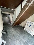 ラ　イーストの外観