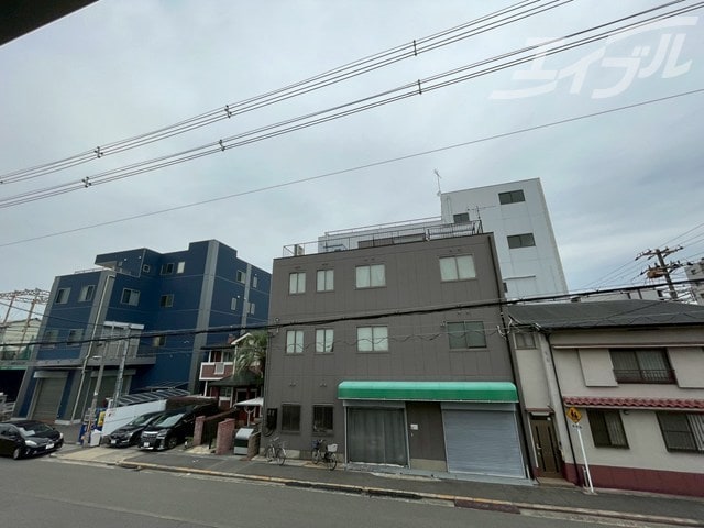 景色になります。 セレンディピティ　アトレ