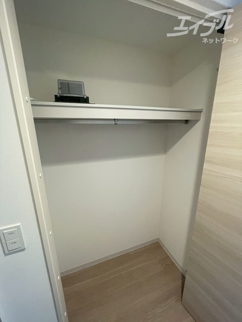 収納スペースひろめです ロイヤルパークヒルズうめきた