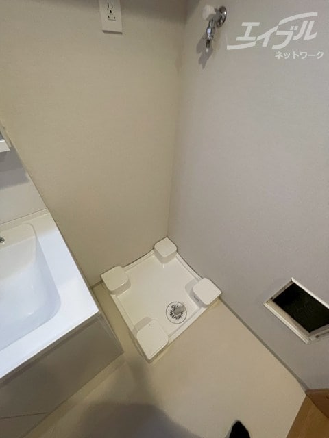 洗濯機置場です スプランディッド本町東DUE