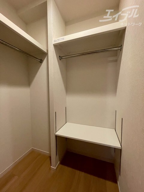 ウォークインクローゼットです スプランディッド本町東DUE